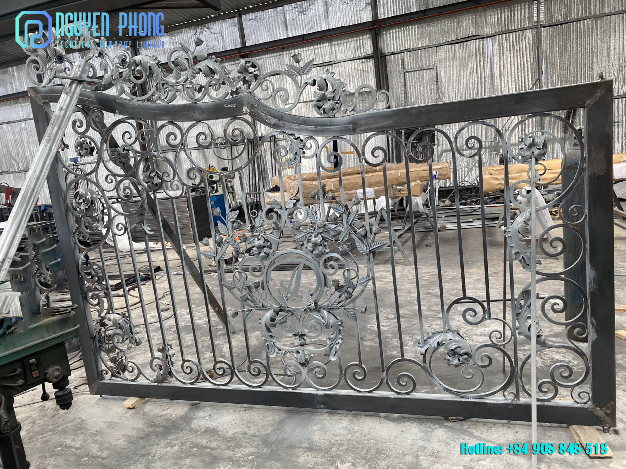 iron-gate design-grill-gate-manufacturer-NP-Metal-Art.jpg